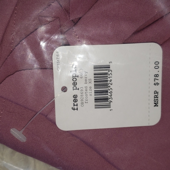 Free People Movement Streamline Bodysuit XS Frosted Berry NWT - Picture 3 of 4